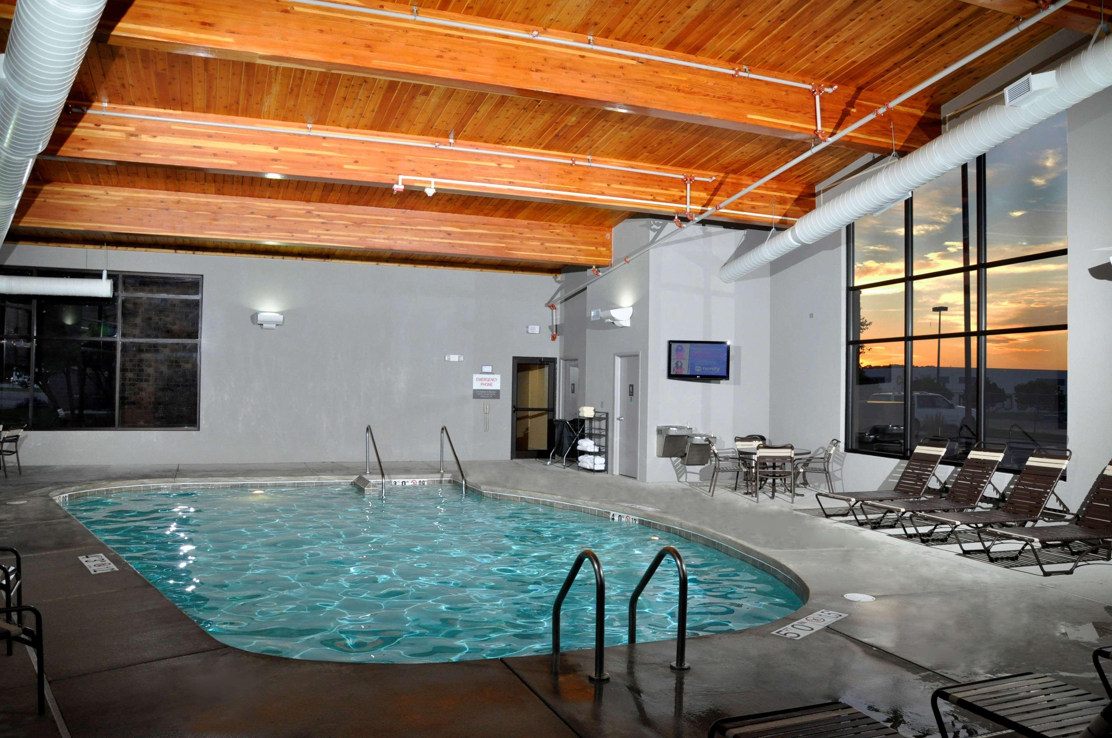 Hyatt Place Milwaukee Airport Εξωτερικό φωτογραφία